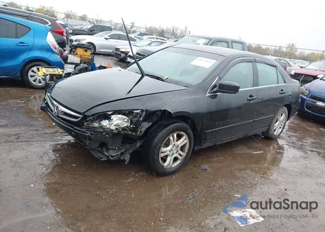 2007 Honda Accord 2.4 Ex z USA, uszkodzony, nr VIN 1HGCM55877A120879